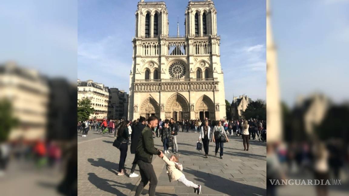 Conmovedora foto tomada antes del incendio en Notre Dame se viraliza