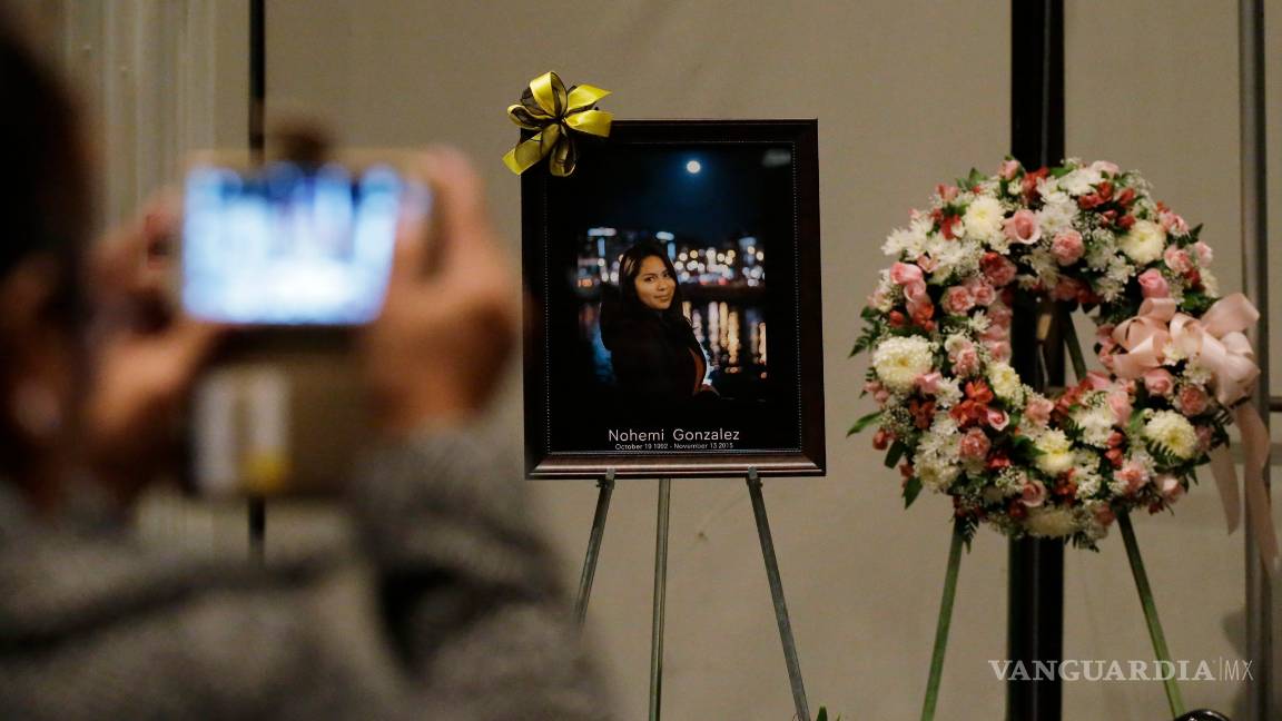 $!Dan masivo adiós en California a mexicana muerta en París