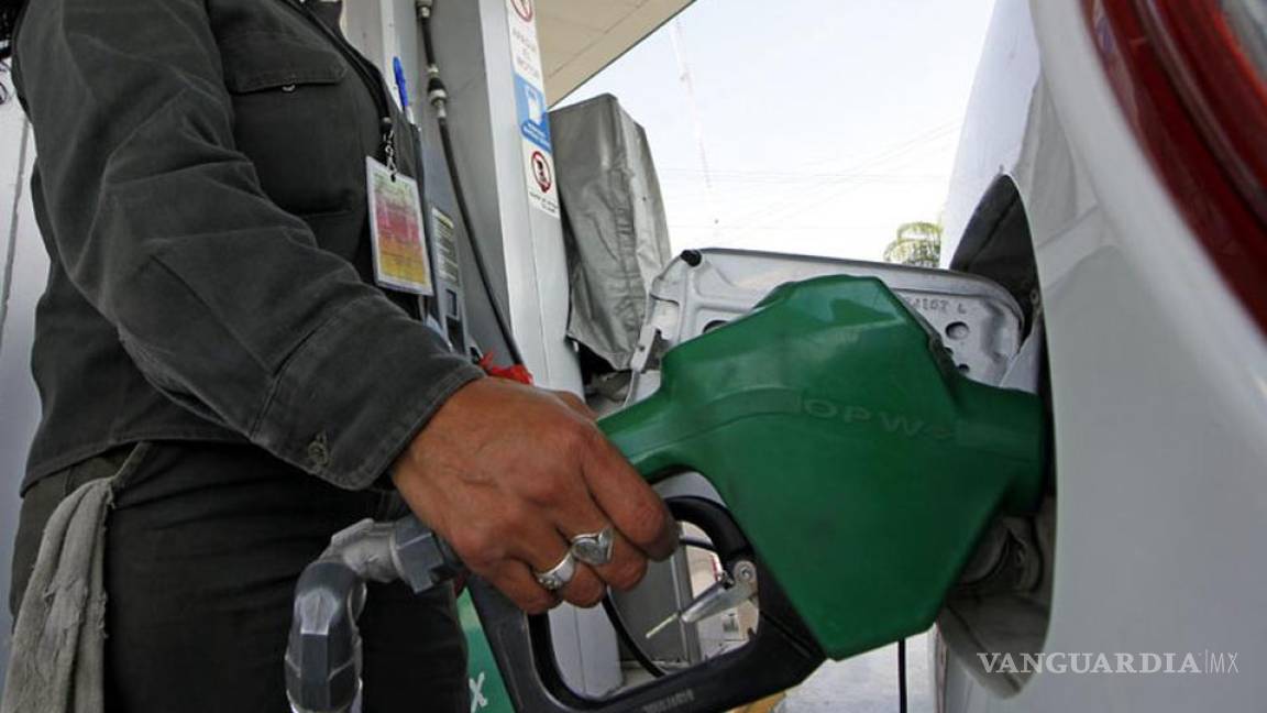 Hacienda reduce estímulos fiscales a la gasolina