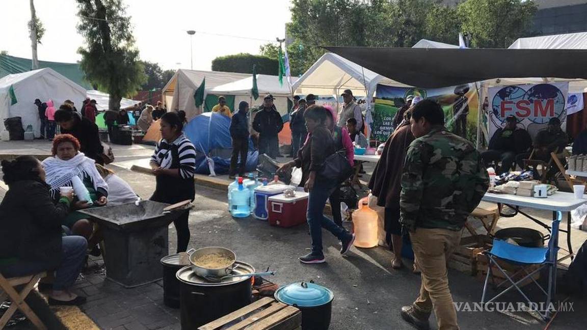 $!Advierten campesinos a diputados: Si no nos dan recursos "va a arder Troya"