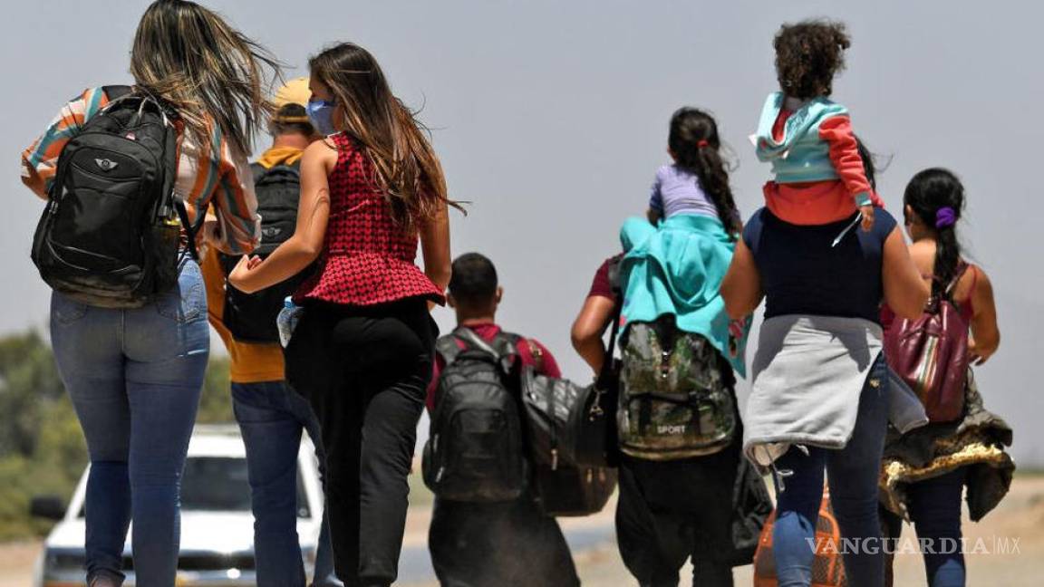 Casa Blanca confirma la deportación de migrantes de forma exprés hacia México