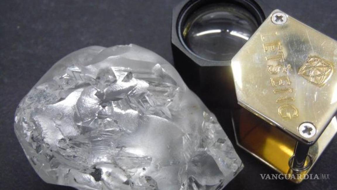 Encuentran enorme diamante de 442 quilates en África; valdría 18 millones de dólares