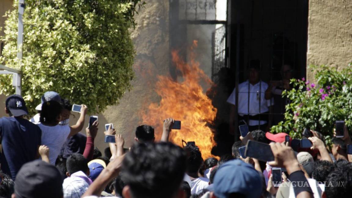 $!Sujetos quemados en Puebla no eran "robachicos", sino campesinos