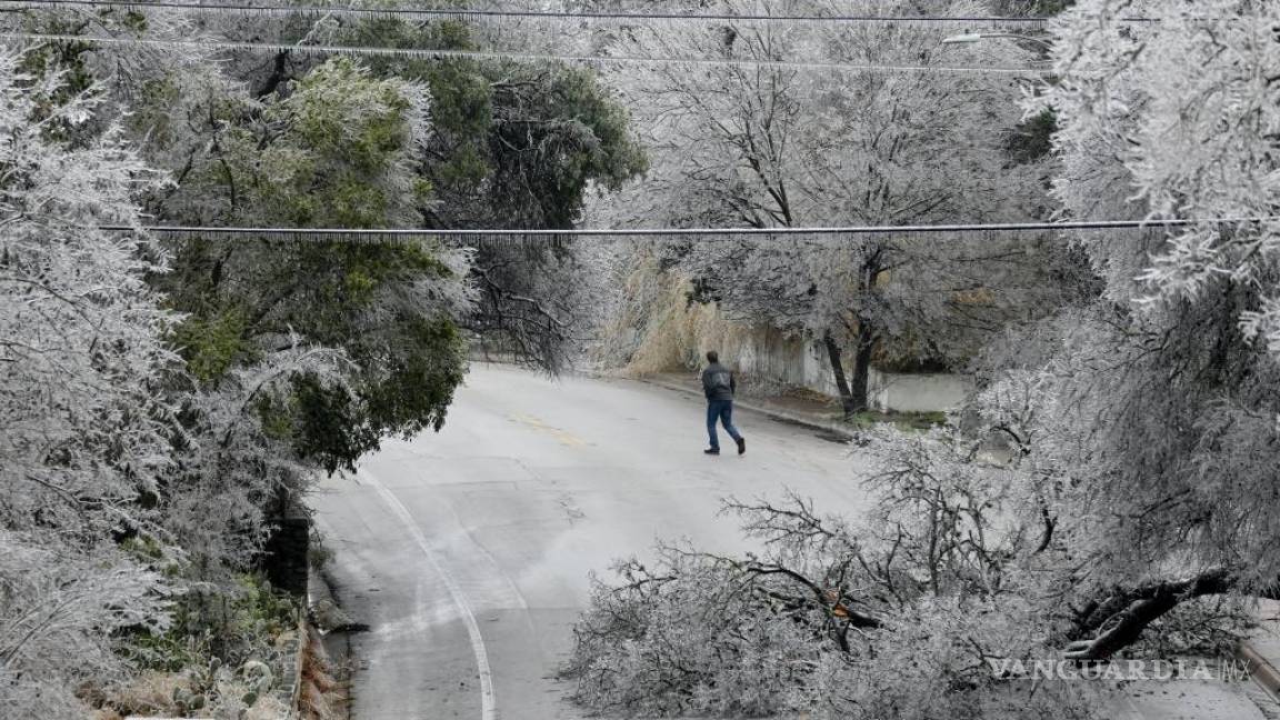 Tormenta invernal congela a los estadounidenses desde Nuevo México hasta Virginia Occidental