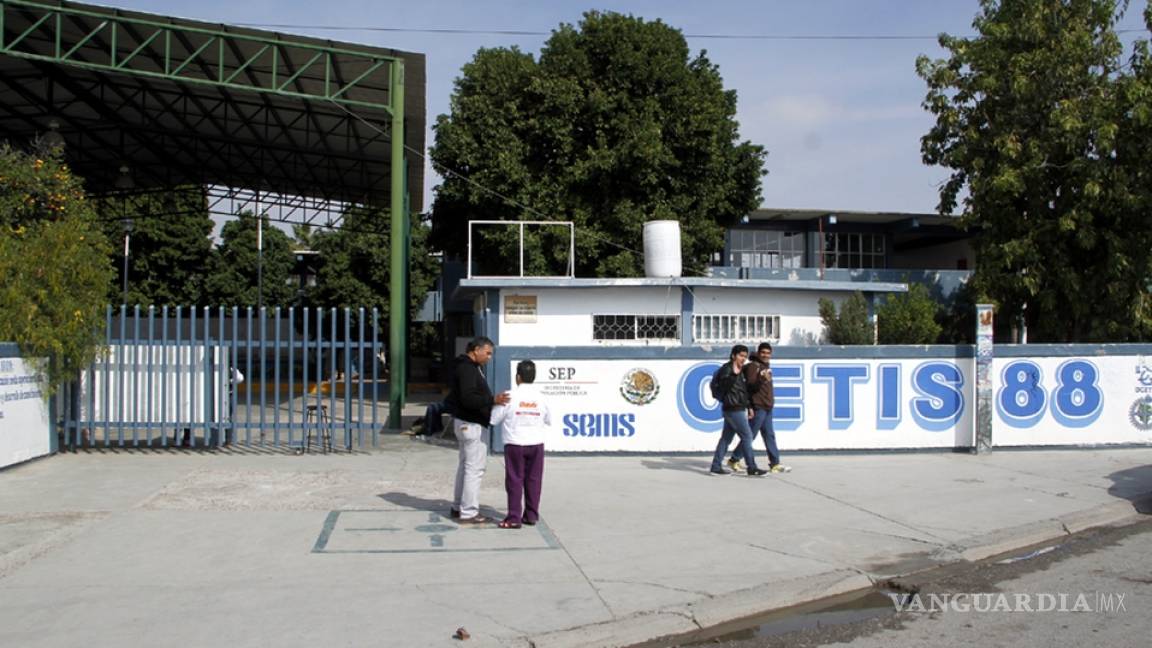 Suspenden clases en CETIS de Gómez Palacio por amenazas de tiroteo