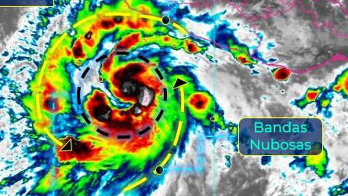 'Genevieve' será huracán categoría 4 en próximos días