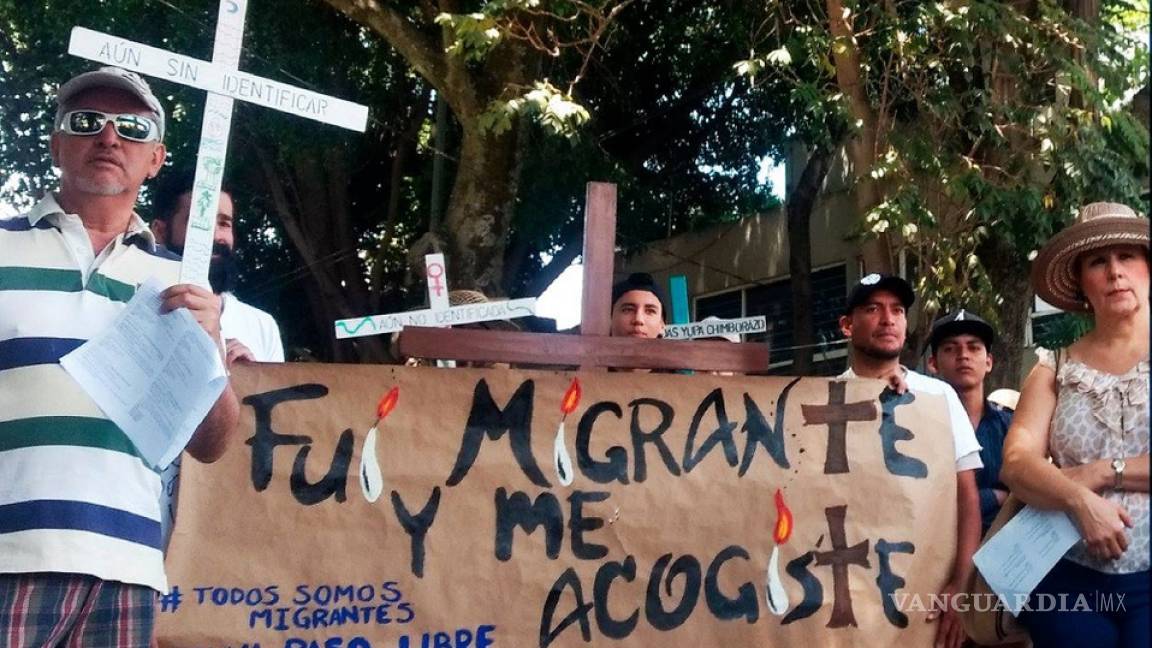 Celebran migrantes ‘Viacrucis’ en Jalisco