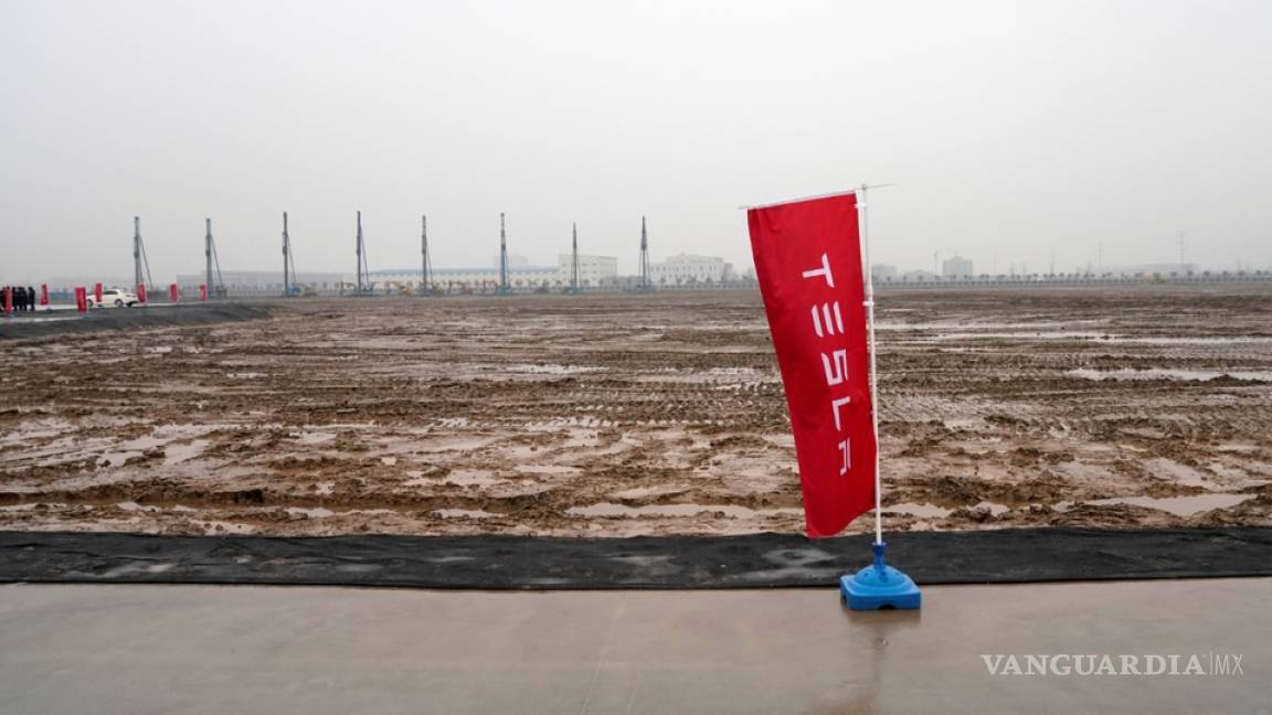 Tesla arranca construcción de la Gigafactoría 3 en China