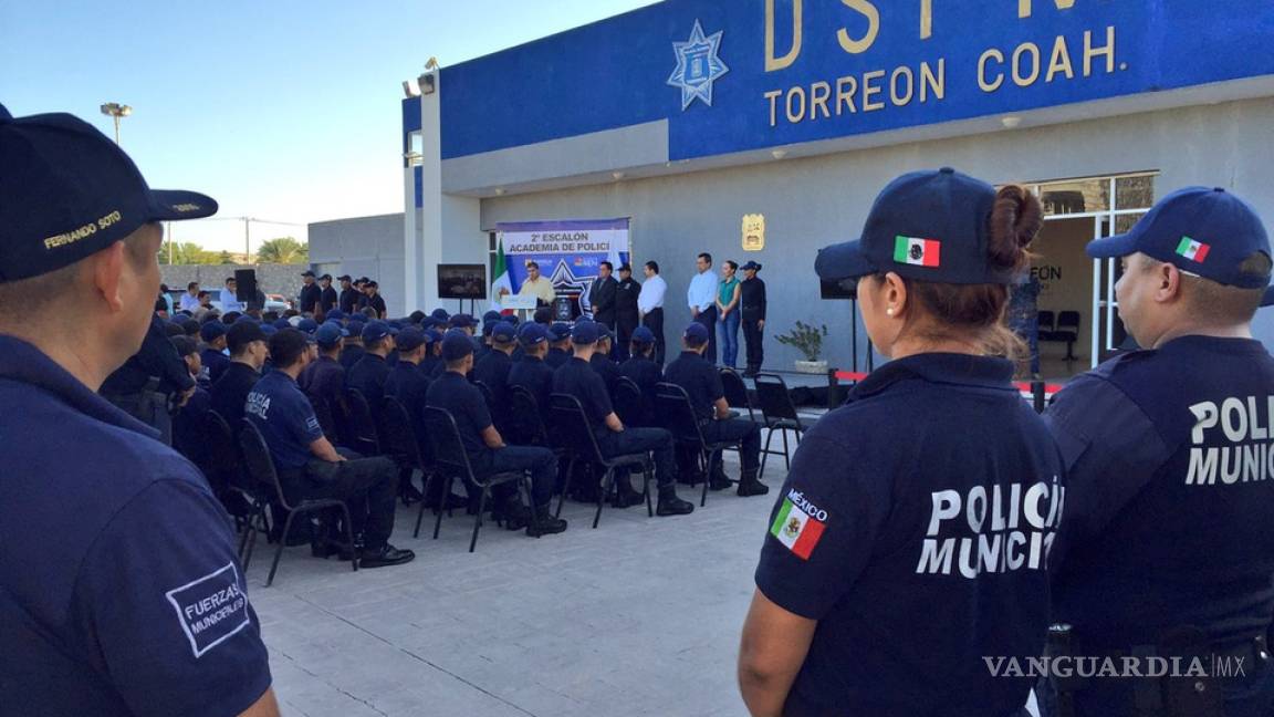 Investigan a policías municipales de Torreón por muerte de una persona a la que detuvieron