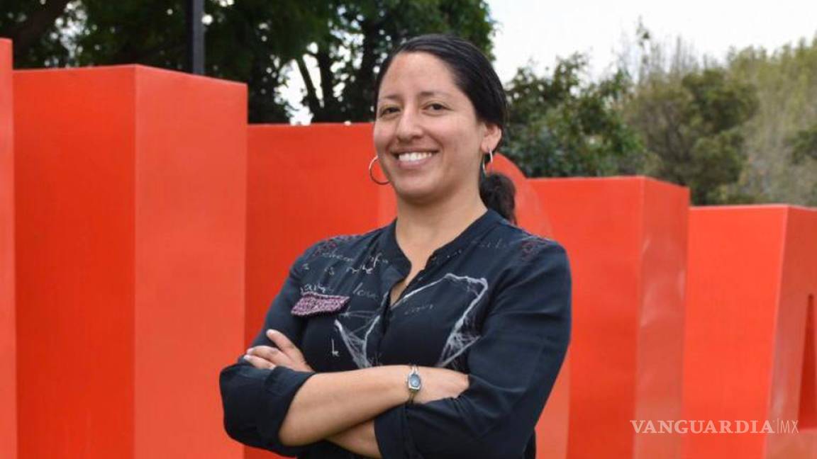 Científica mexicana recibe premio internacional por aportación en astrofísica