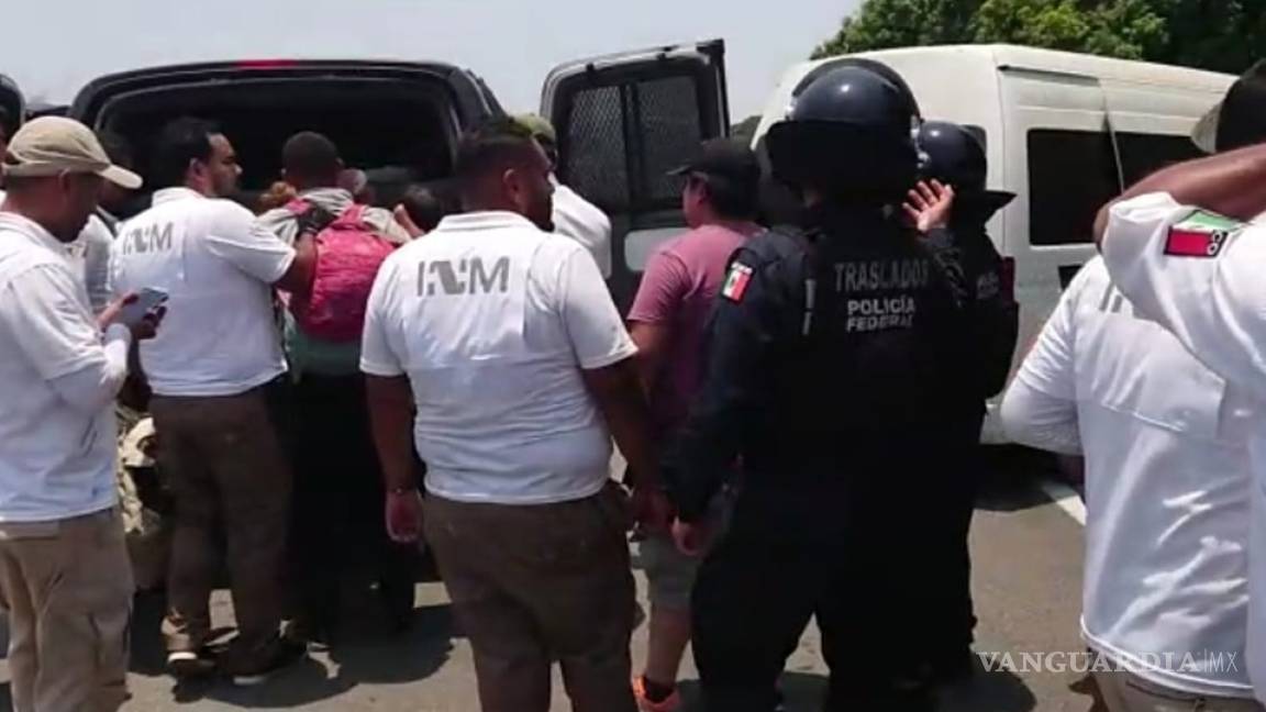 Detienen elementos federales a cerca de 250 migrantes en Chiapas