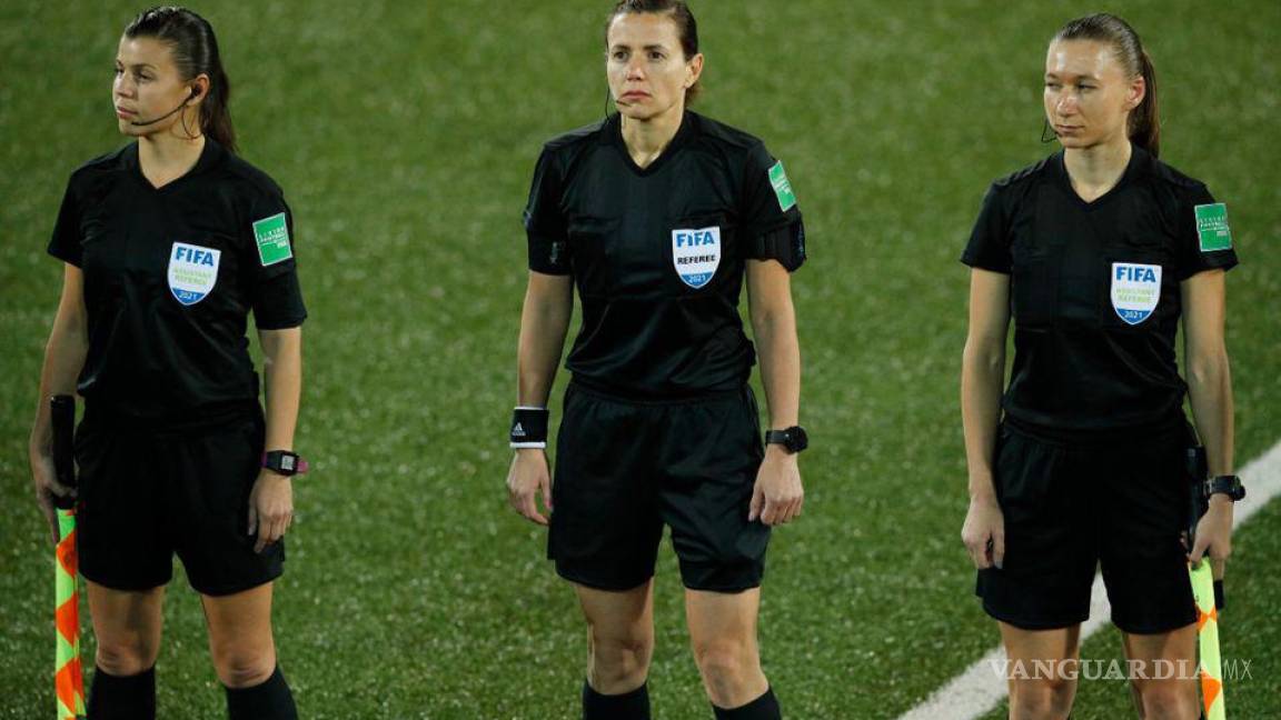 Andorra e Inglaterra: Primer partido de eliminatoria UEFA con 3 mujeres árbitro