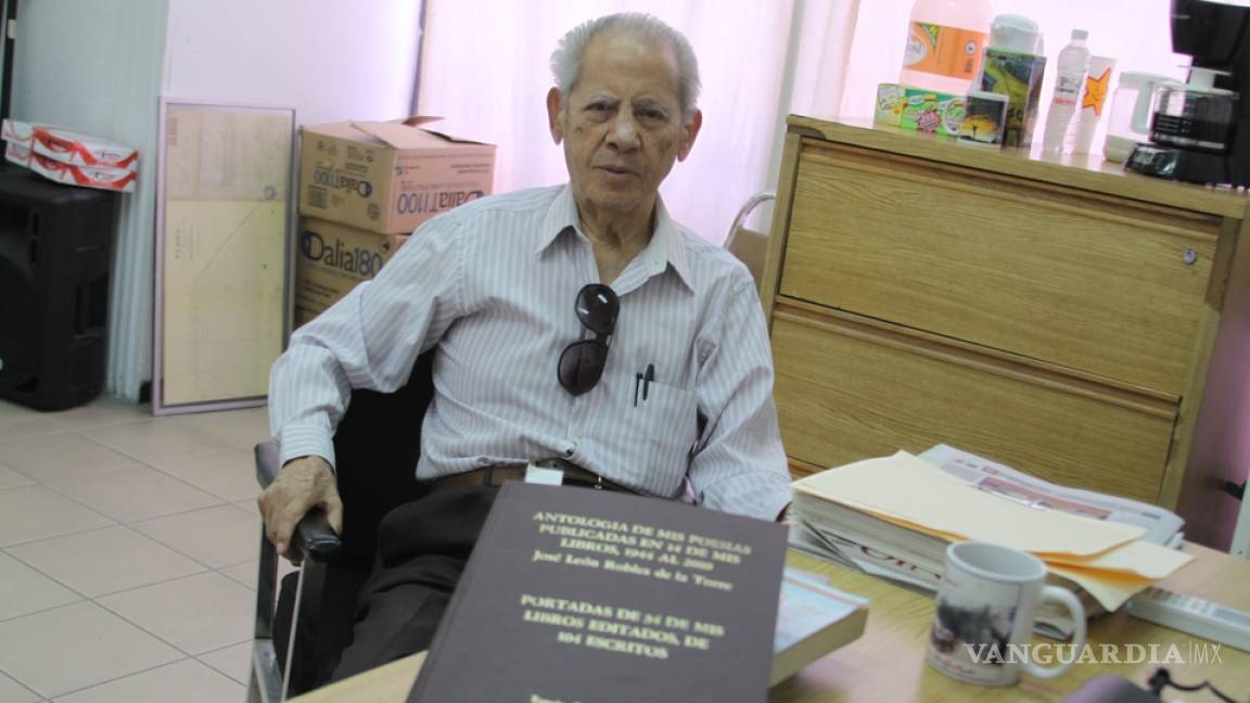 Falleció el historiador y poeta zacatecano Don José León Robles en Torreón