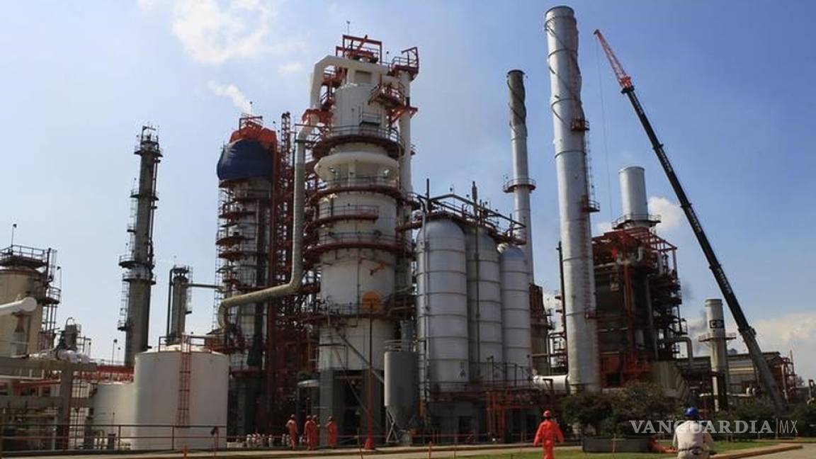 Destinarán 51 mil mdp para nueva refinería en Tabasco