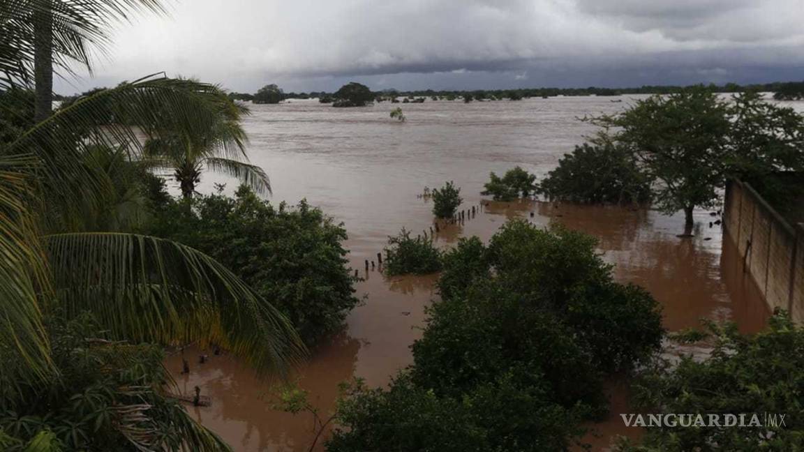 $!Emergencia en Nayarit, ‘Willa’ dejó bajó el agua al noroeste del estado