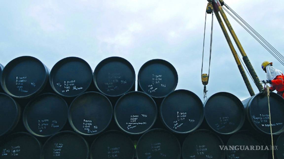 Petróleo mexicano gana 4.85%, a 16.84 dólares por barril