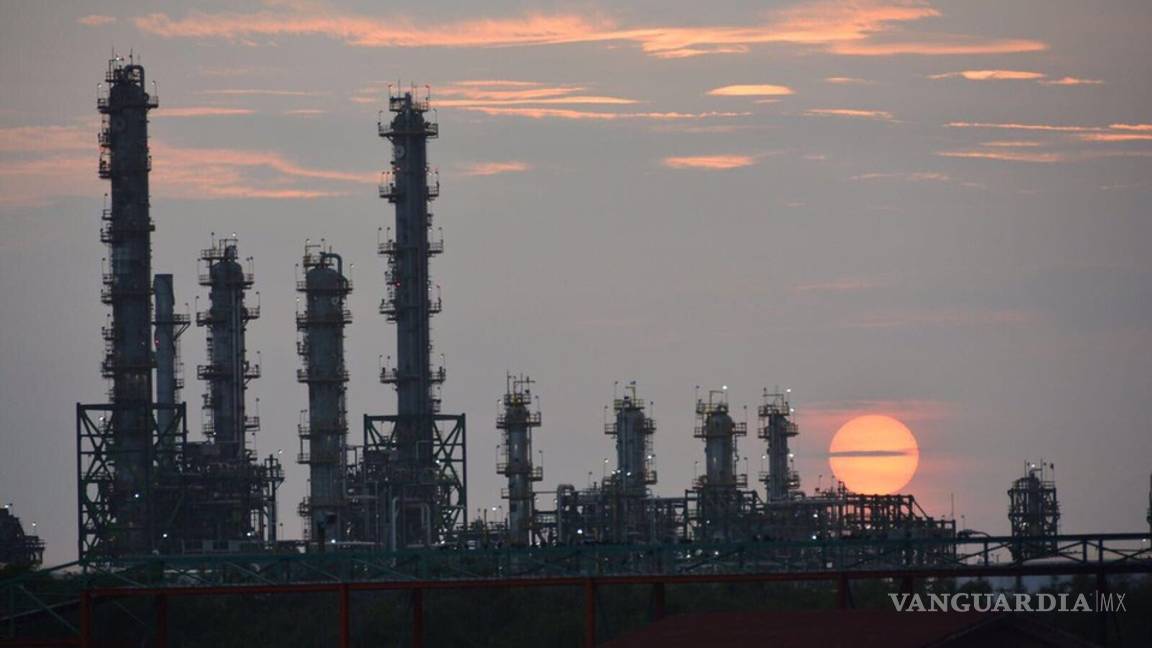 $!Militares toman control total de la seguridad en instalaciones de Pemex