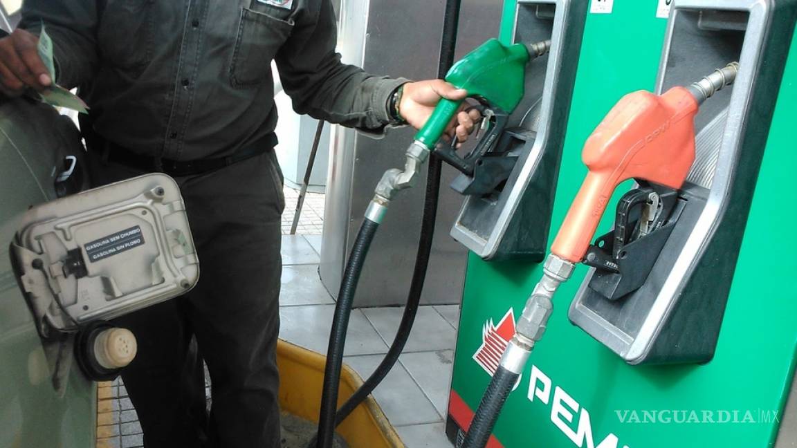 Sigue bajando precio de la gasolina en Saltillo: cae más de cinco pesos