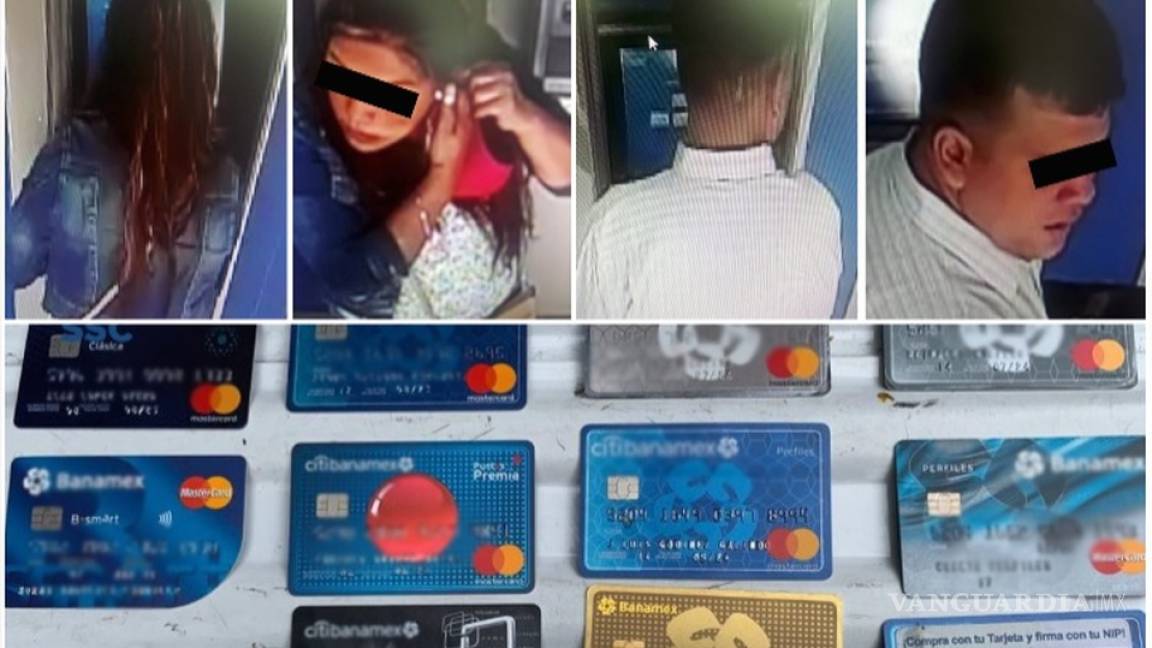 Detienen a pareja peruana que robaba tarjetas de cajeros en CDMX