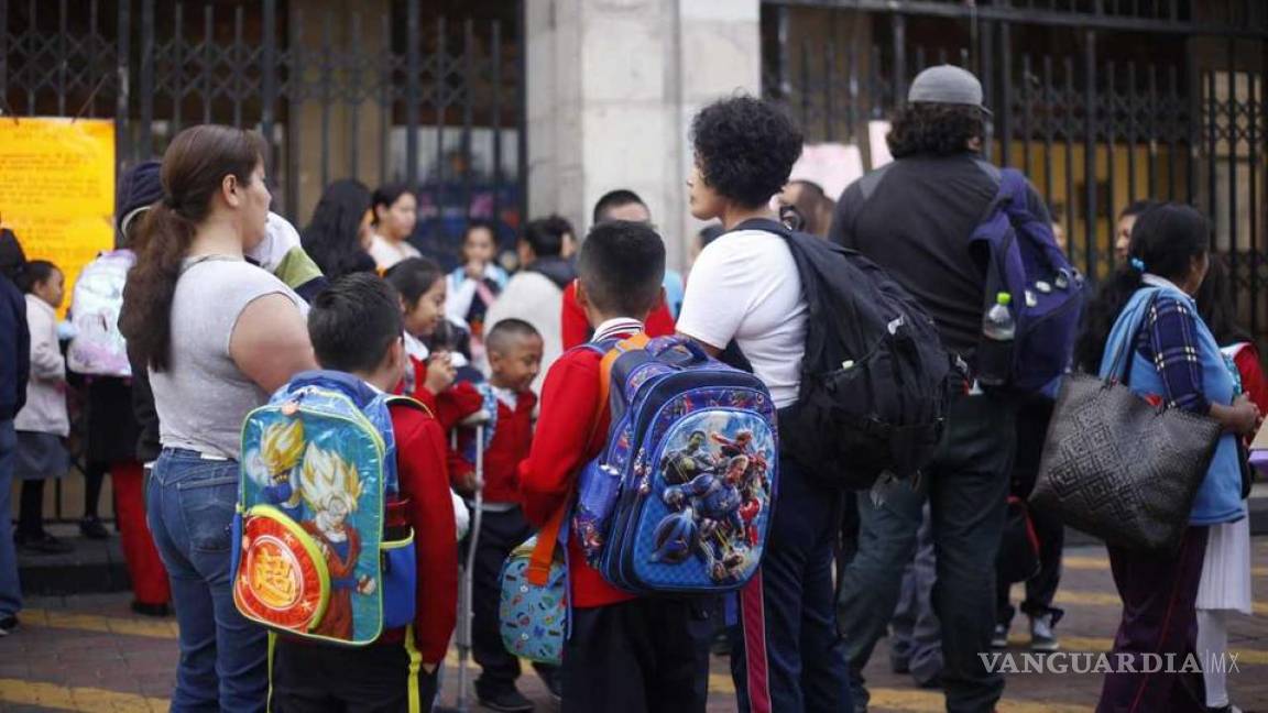 Vuelven el tráfico y el estrés con el regreso a clases... cerca de 30 millones de estudiantes de Educación Básica regresan mañana