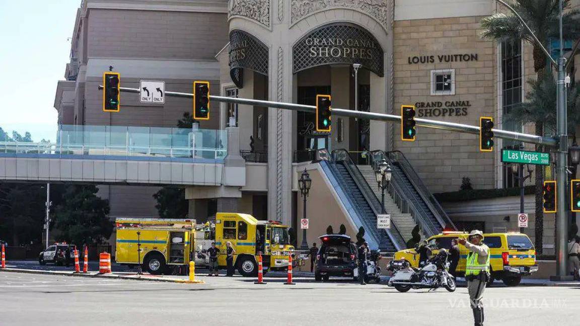 Apuñalamiento masivo deja un muerto y cinco heridos frente a un casino de Las Vegas