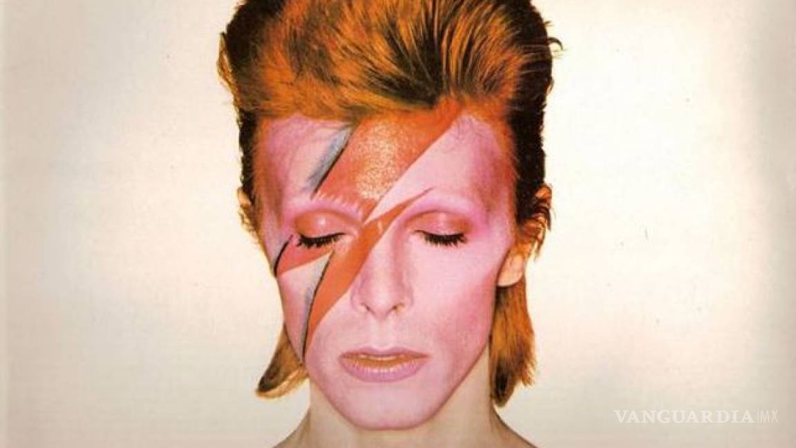 Exposición 'David Bowie Is' queda disponible ahora en su versión digital