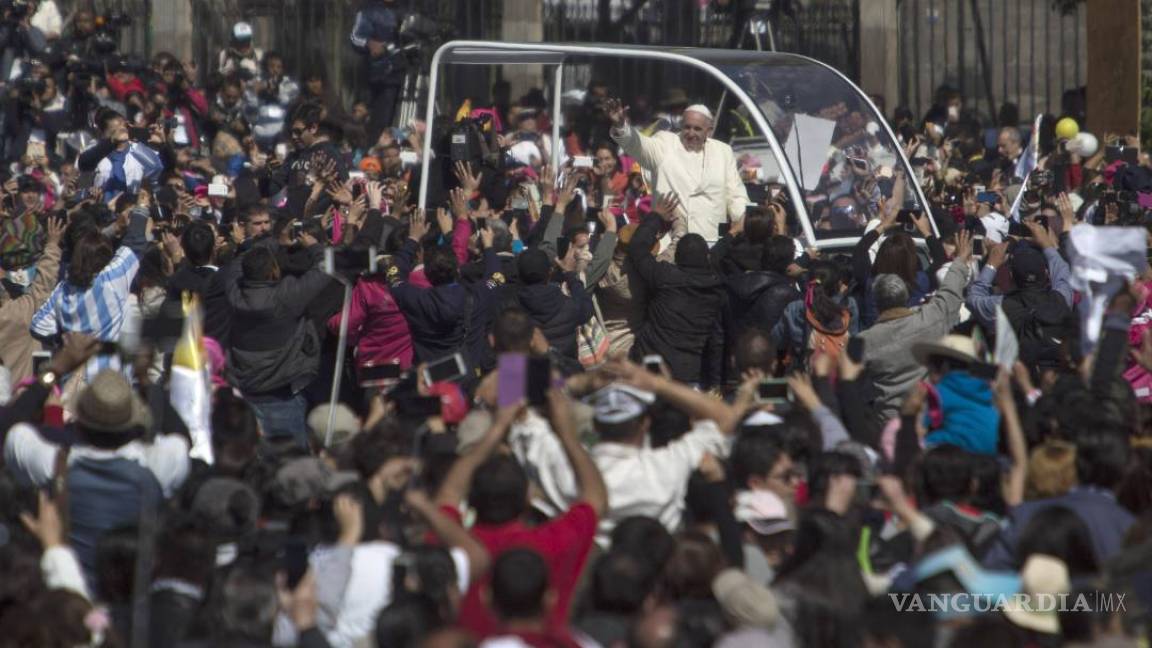 Para los fieles, cualquier sacrificio vale la pena para ver al Papa