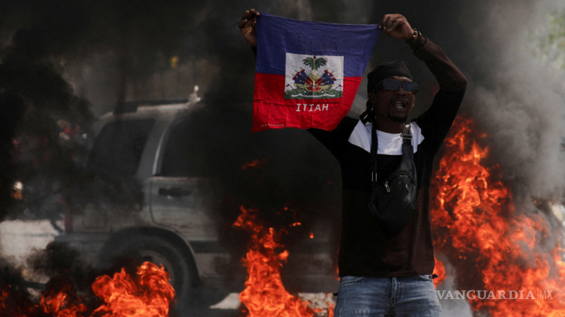 Ataque en prisión dejó 10 muertos y criminales libres, en Haití; Embajada de México pide precaución
