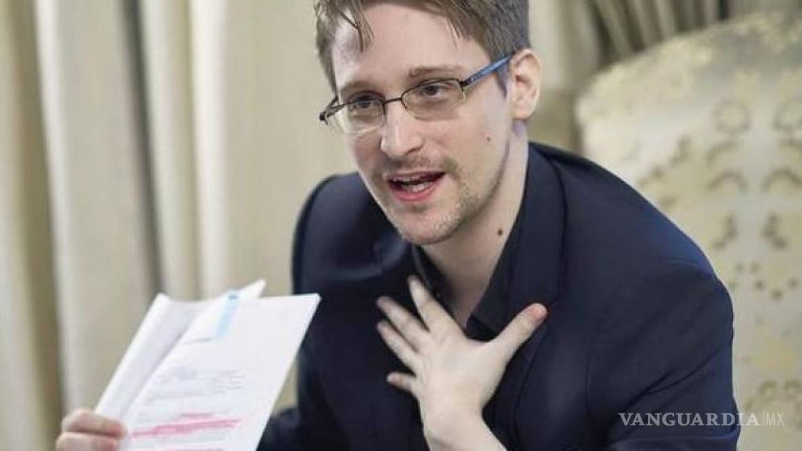 Snowden sugiere usar Signal tras caída de redes sociales