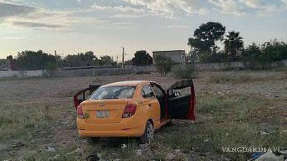 Torreón: encuentran a hombre sin vida abandonado en taxi, presuntamente golpeado con martillo