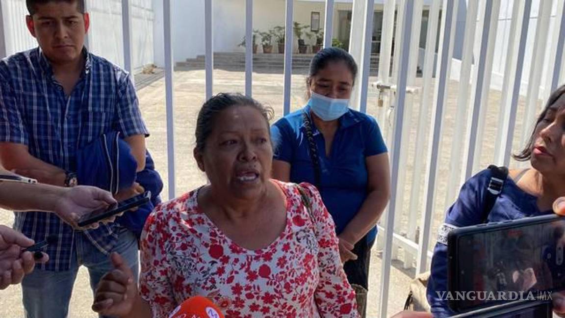 $!Denunciaron también que los detenidos están incomunicados y que en las próximas horas los trasladarán al Cefereso número 1, conocido como El Altiplano, en Almoloya, del Estado de México