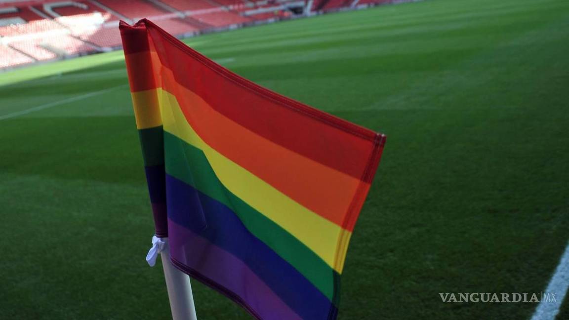 Banderas LGBT+ estarían prohibidas durante el Mundial de Qatar 2022