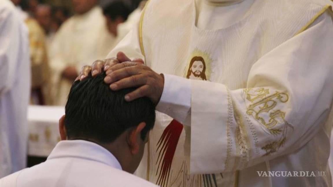 Estos 16 jerarcas católicos mexicanos encubrieron casos de abuso infantil, denuncia ONG