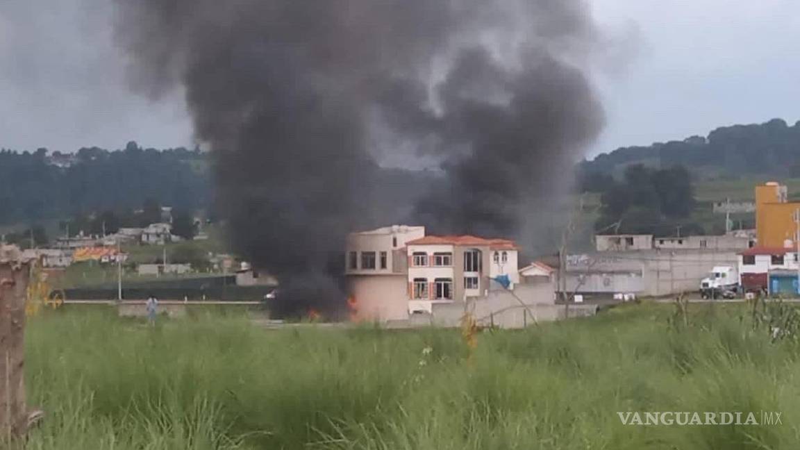 Pobladores queman casa de alcaldesa en el Edomex; protestaron por inseguridad