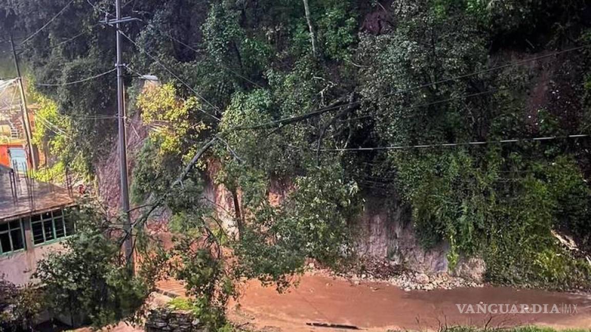 Muere bebé por desgajamiento de cerro en Jilotzingo