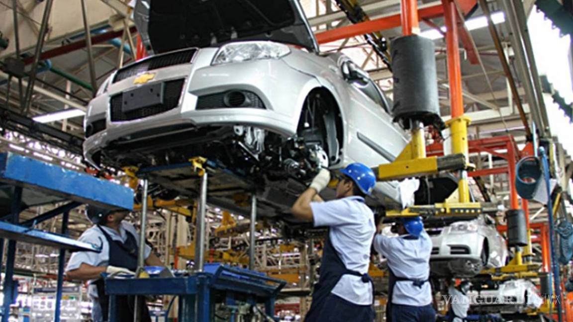 Cae la producción y exportación de vehículos en México un 20 % en 2020