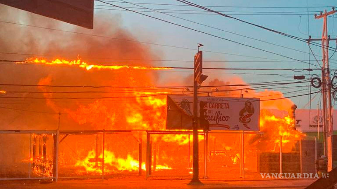 Atacan restaurante con bombas molotov en Querétaro, podría estar ligado a Cártel de Tláhuac
