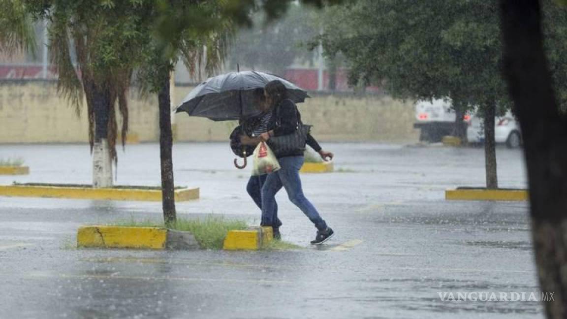 Frente frío número seis sigue golpeando a México con fuertes lluvias, heladas y rachas de viento
