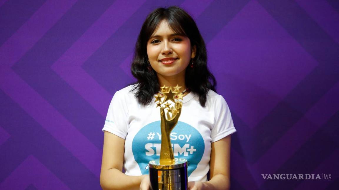 Ex-alumna del Conalep recibe premio como la mejor estudiante del mundo