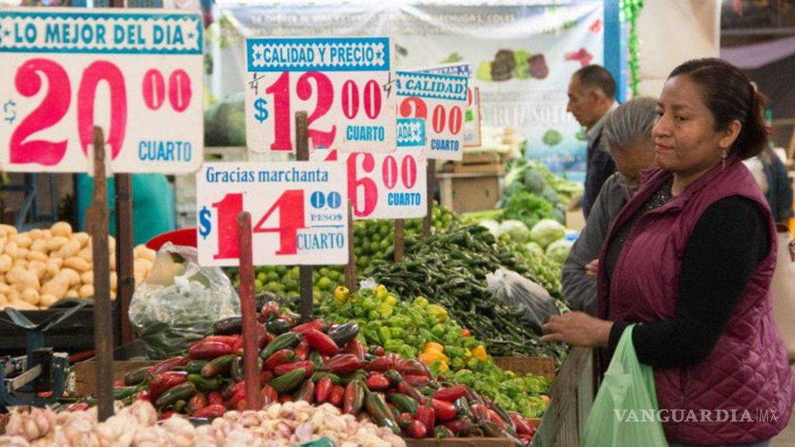 Inflación seguirá alta al menos dos años más, advierte Banxico