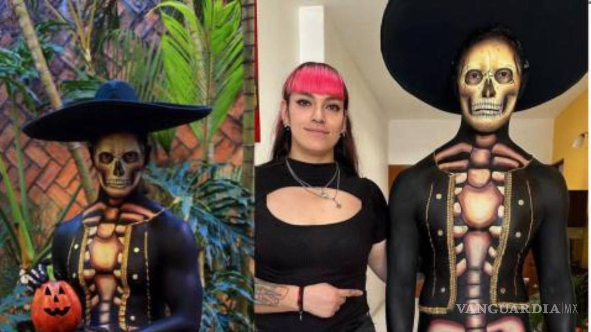 Joven activista de Guadalajara defiende el nudismo con disfraz de Halloween
