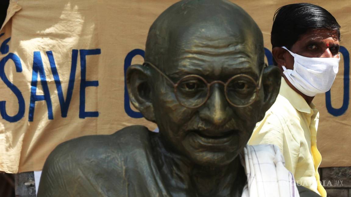 Hace 75 años, asesinaron a Mahatma Gandhi, pionero de la no violencia