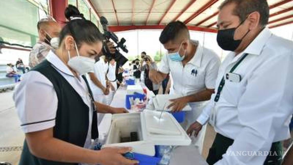 Llaman a vacunar contra el COVID en Torreón a los de 60 y más