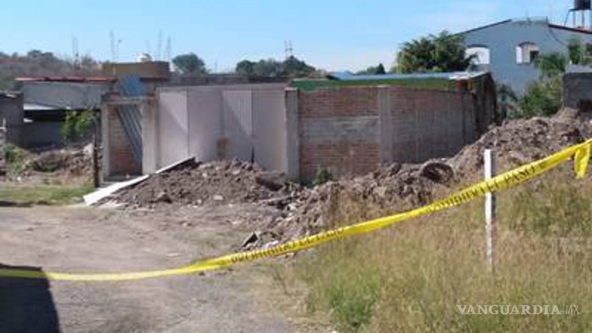 $!Ocultaban fosa clandestina en hacienda de Tlajomulco, Jalisco; ya rescataron 18 cuerpos