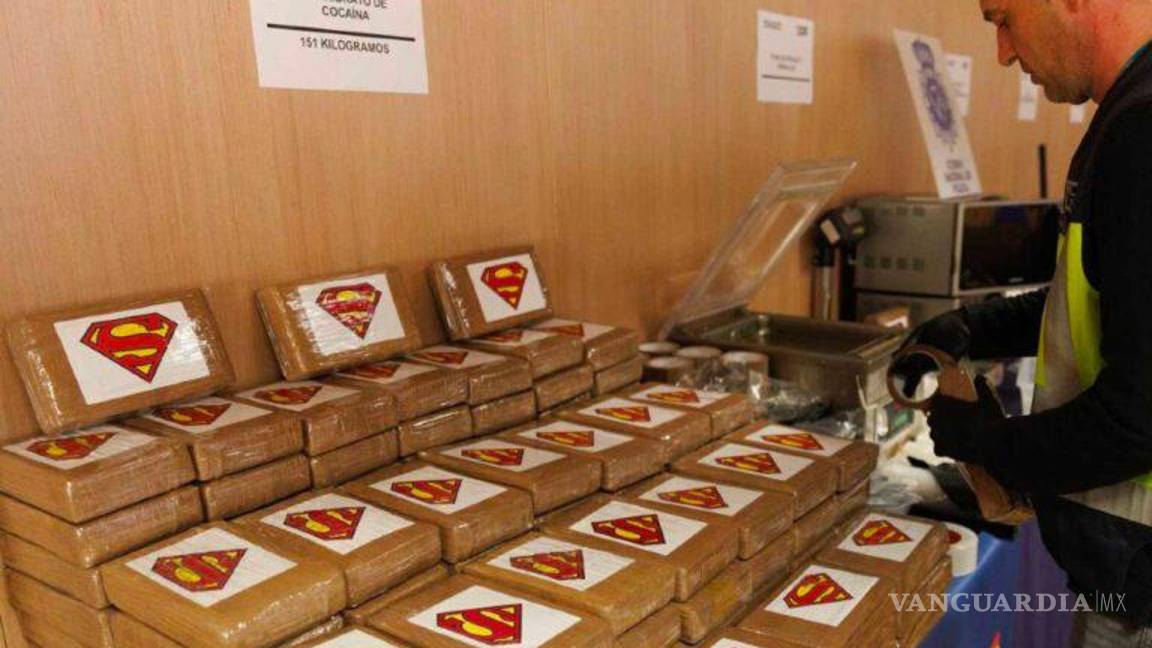 $!Encontraron kilos de coca marcados con el logo de Supermán, la firma del cártel, una especie de sello de calidad con el que garantizan su procedencia y su calidad para el cliente