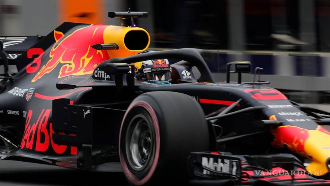 $!Daniel Ricciardo se lleva la 'Pole' en el GP de México