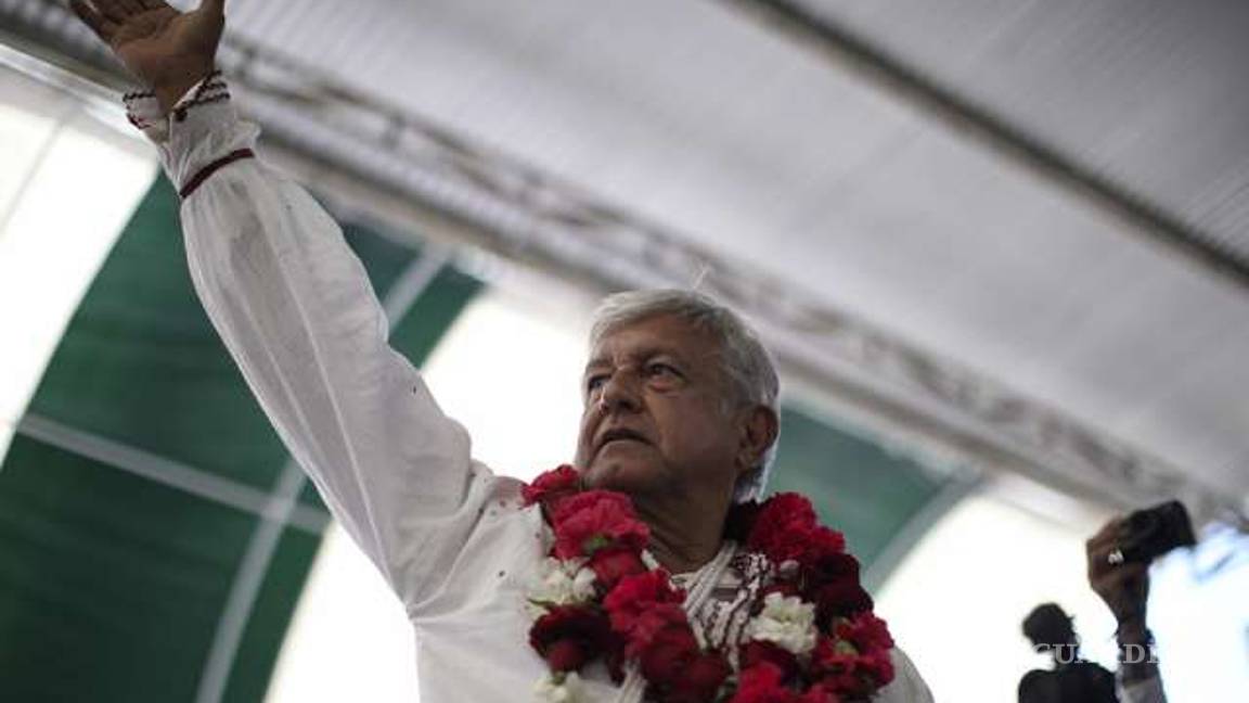AMLO traza plan para 'salvar' a Pemex