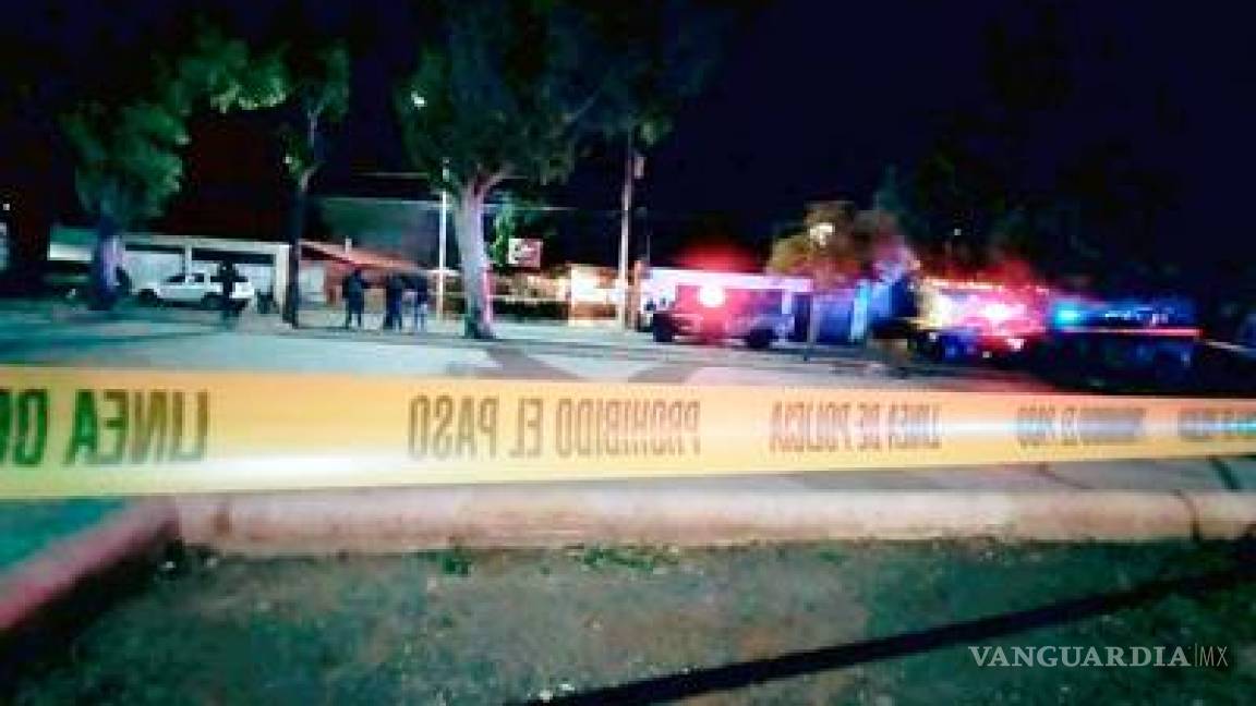 Siguen matando policías en Zacatecas, asesinan a dos en restaurante