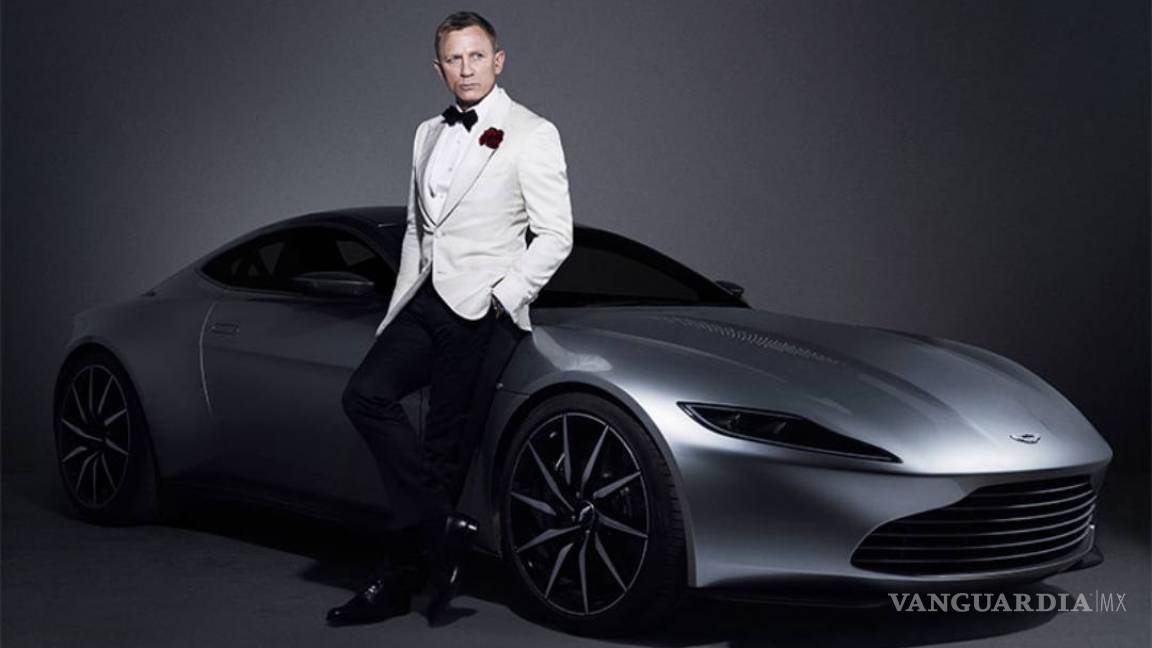 Subastarán objetos de la última película de James Bond