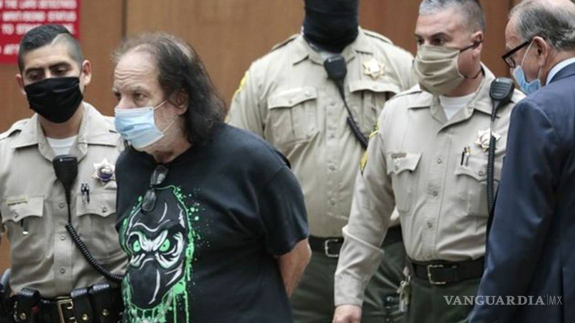 $!Ron Jeremy, 'leyenda' del cine porno, acusado de 20 cargos de agresión sexual